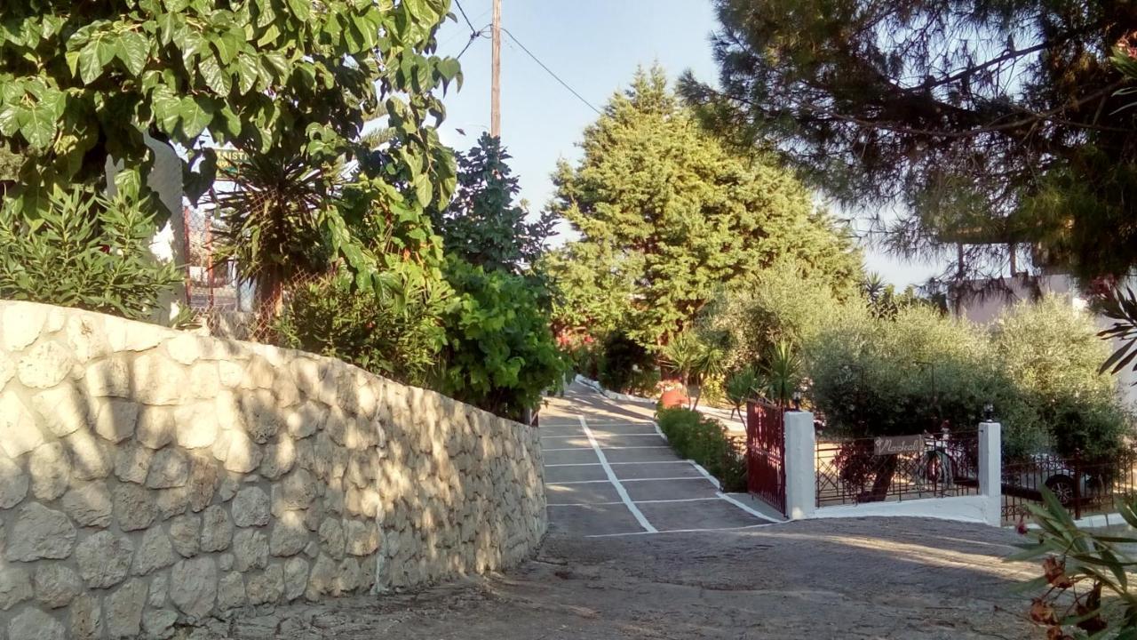 Maistrali Apartments Ratzaklion Bagian luar foto